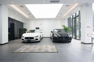 粵寶汽車集團順寶展廳二沙島盛大開業(yè)，開啟汽車配件銷售新篇章